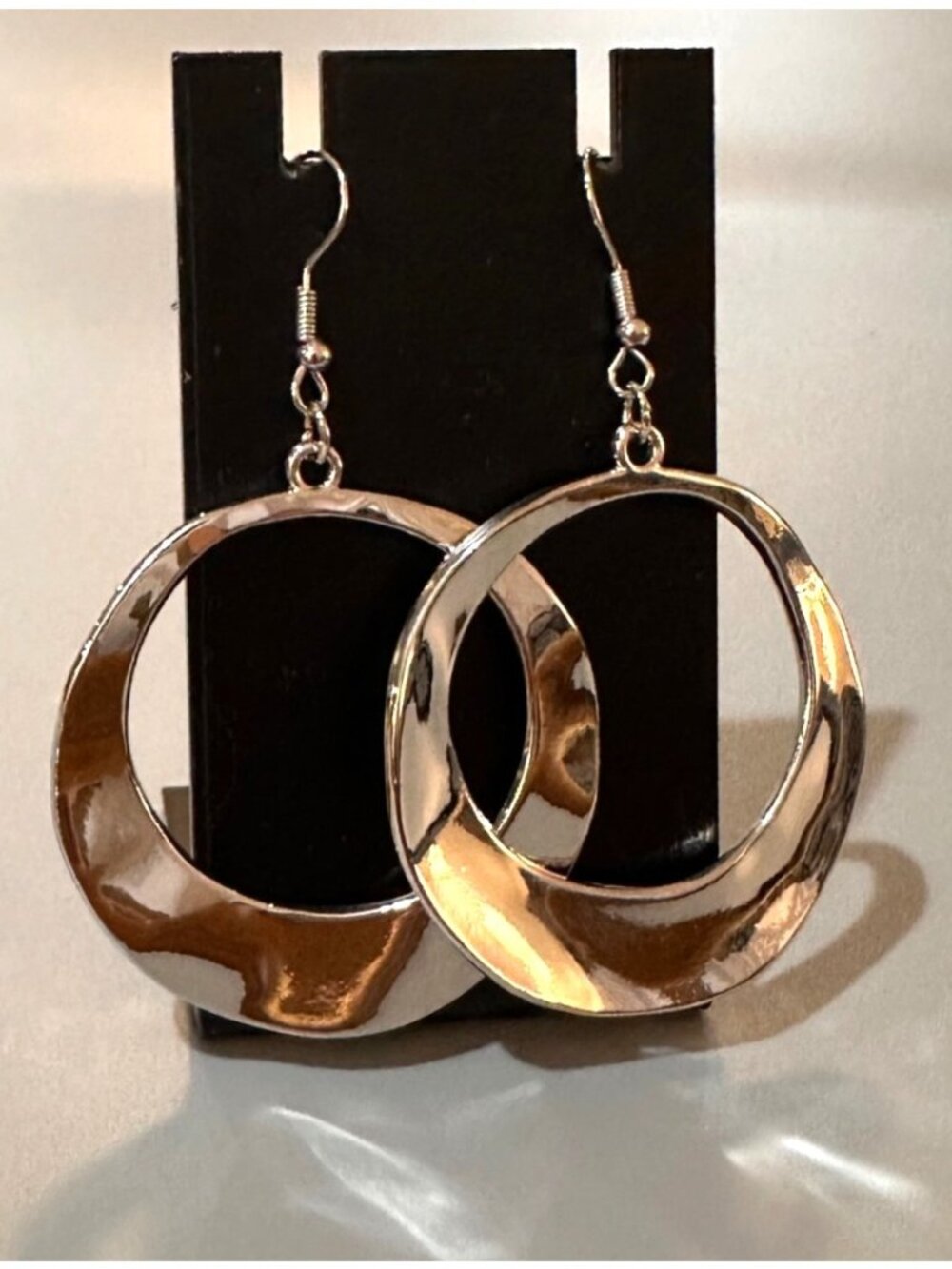 Dangle Earrings Silver Tone Abstract Geometric Circles 2.5 Inch Length NWOT